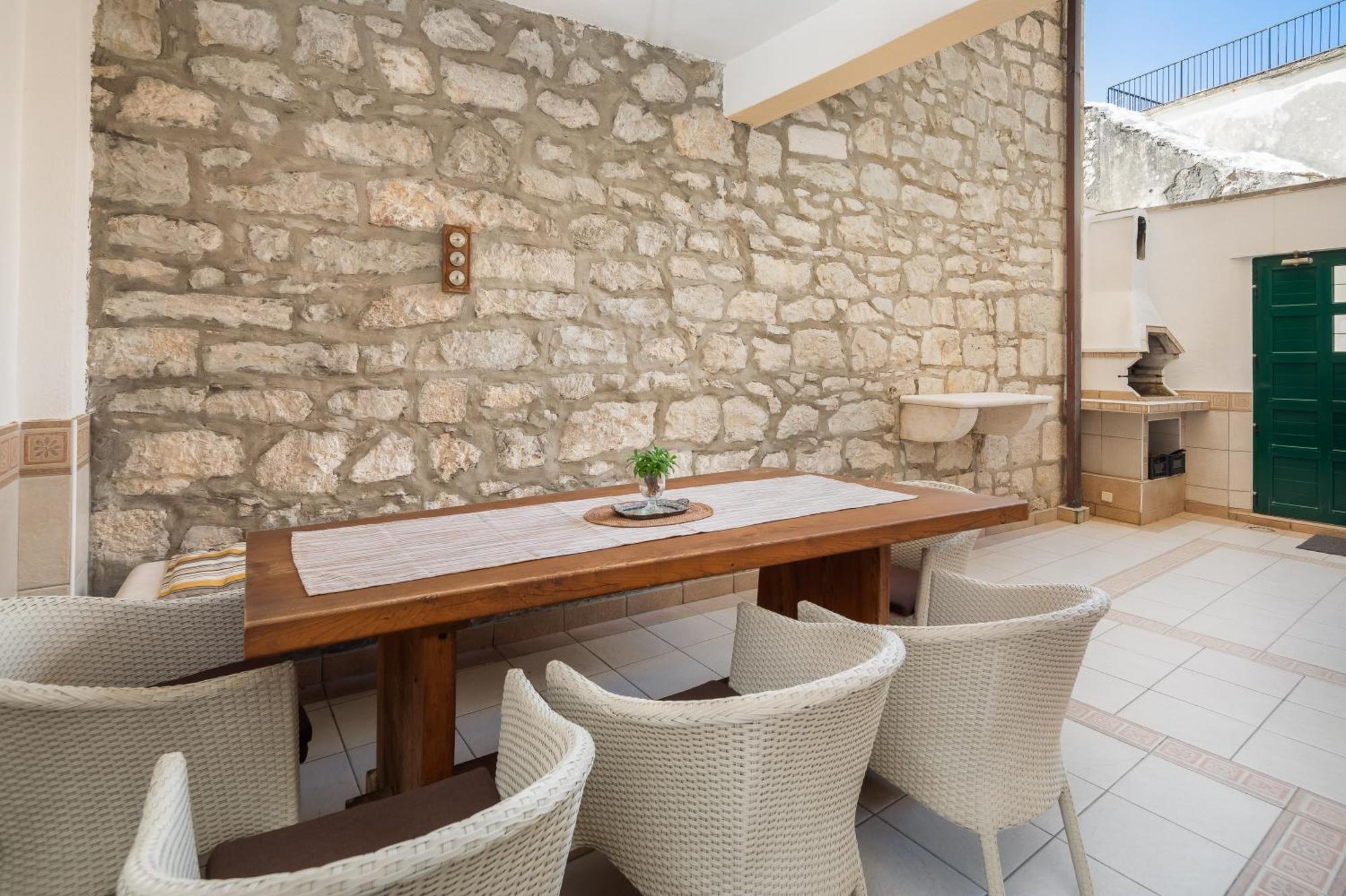 Galatea Apartments - Town Centre With Free Parking Baška Voda Exterior foto