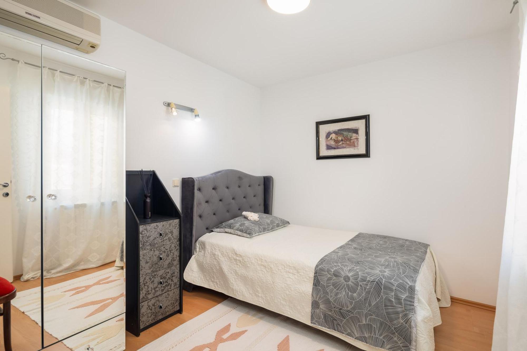 Galatea Apartments - Town Centre With Free Parking Baška Voda Exterior foto
